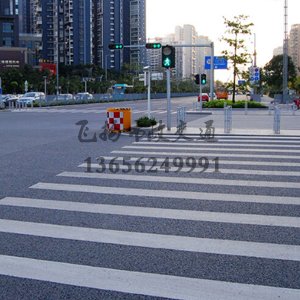 說一說蘇州道路劃線劃分為哪些？對應(yīng)表示什么？