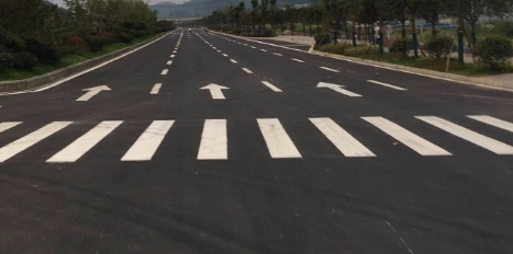蘇州廠區(qū)交通劃線選飛揚(yáng)市政！多年深耕道路劃線工程品質(zhì)有保障